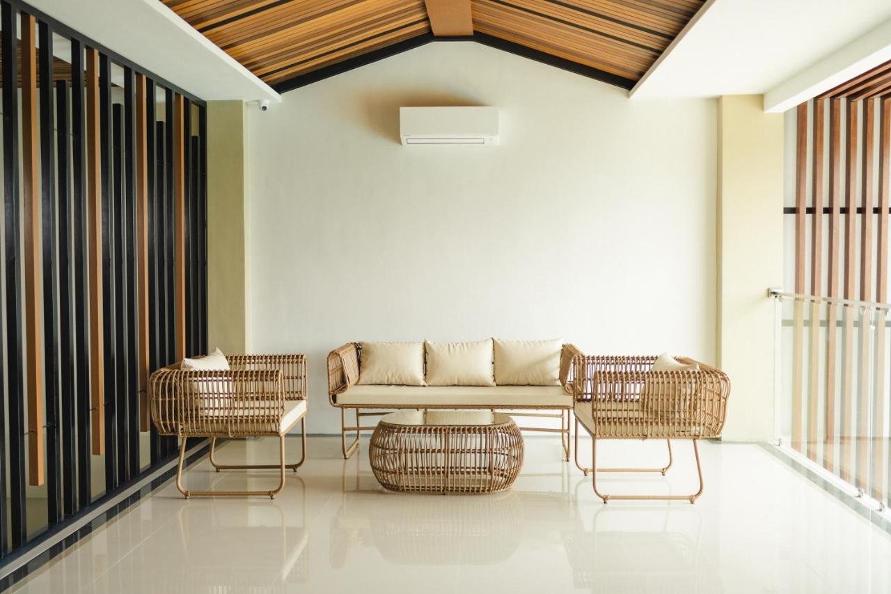 River Palm Hotel And Resort Powered By Cocotel Bugallon Exteriör bild